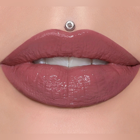 Jeffree Star Other - NIB🔥"No Shame" 😍 Beautiful Supreme Gloss by Jeffree Star 💋